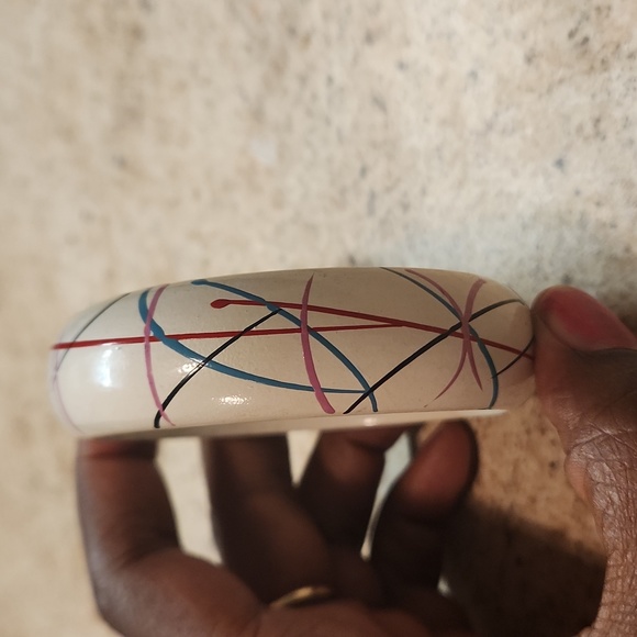 Bangle - Picture 2 of 3